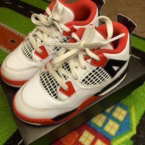 Retro 4 Toddler 9c